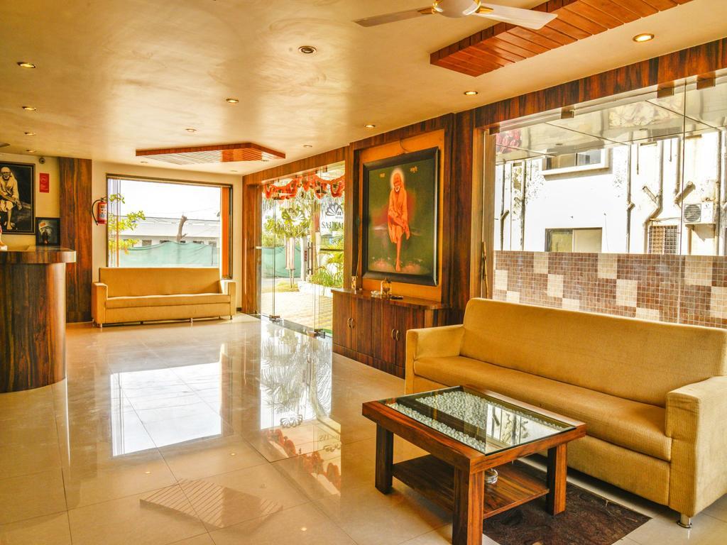 Oyo 4316 Hotel Sai Empire Shirdi Eksteriør billede