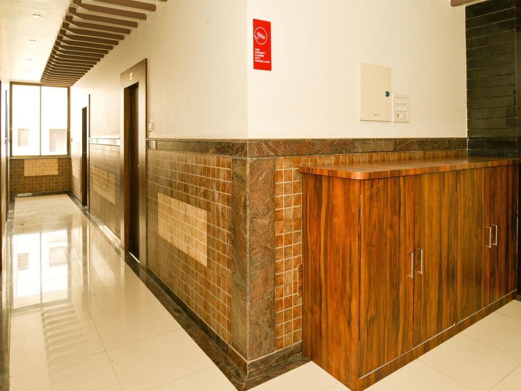 Oyo 4316 Hotel Sai Empire Shirdi Eksteriør billede